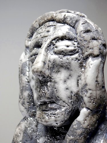 Petit buste d'homme Raku d'art émaillé vintage signé