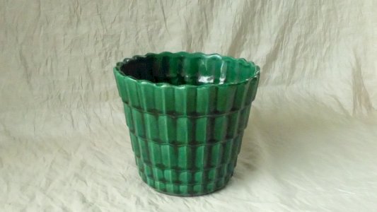 PETIT CACHE POT EN FAIENCE SAINT CLEMENT ANNEES 1950 **