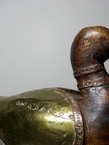 Petit canard en bois sculpté laiton et cuivre artisanat Indien vintage