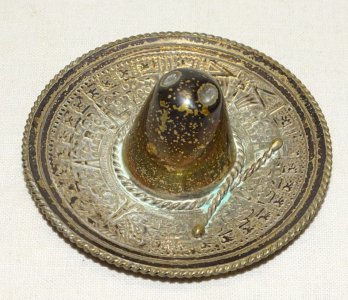 SMALL SILVER MEXICAN SOMBRERO HAT 925° DISPLAY ITEM WINDOW DISPLAY RING BOX