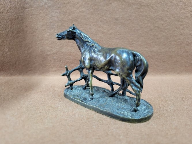 PETIT CHEVAL EN BRONZE DE PIERRE JULES MENE