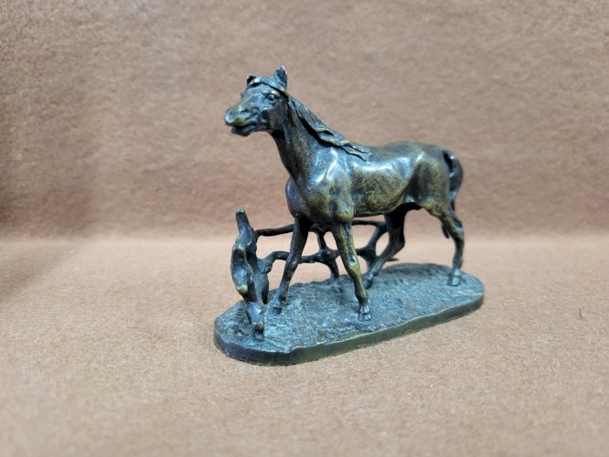 PETIT CHEVAL EN BRONZE DE PIERRE JULES MENE