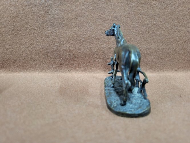PETIT CHEVAL EN BRONZE DE PIERRE JULES MENE