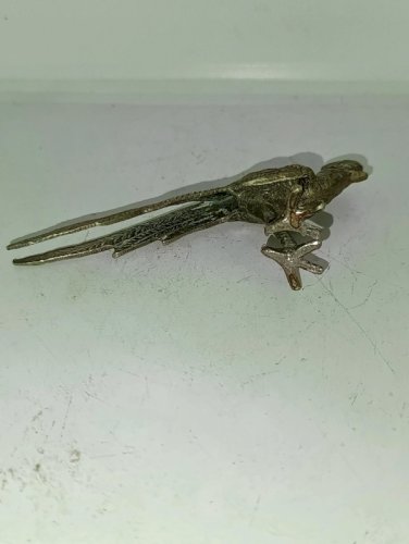 petit faisan en bronze ou laiton en bon etat