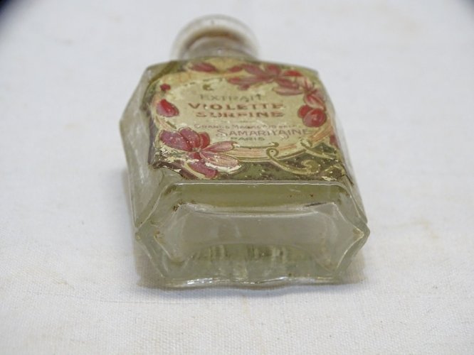 -PETIT FLACON EXTRAIT de VIOLETTE SURFINE GRANDS MAGASINS LA SAMARITAINE PARIS D