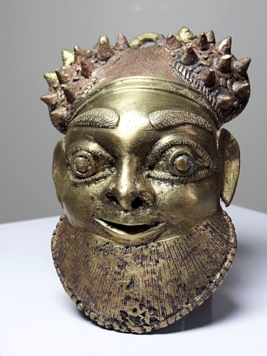 Petit masque d'Oba bronze doré Bamoun, Cameroun, vintage Afrique