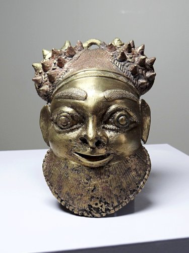 Petit masque d'Oba bronze doré Bamoun, Cameroun, vintage Afrique