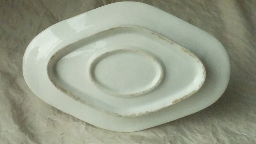 PETIT MOUTARDIER SUR DORMANT EN PORCELAINE DECOR PAPILLON ET FLORAL*