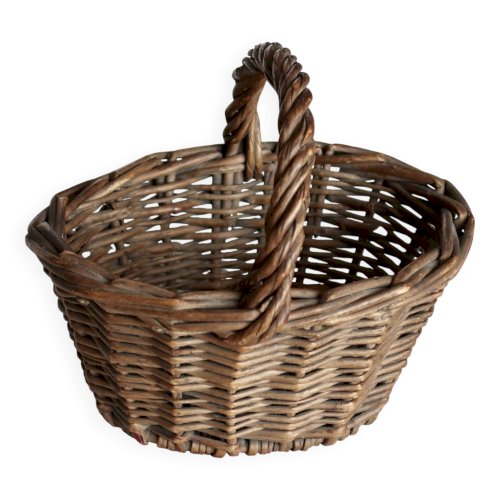 Petit panier en rotin foncé vintage