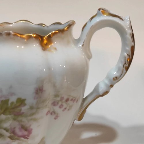 Petit pichet, pot à lait en porcelaine de Limoges, Haviland