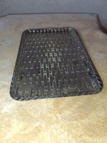 petit plat ancien en metal argenté style tressé en bon etat