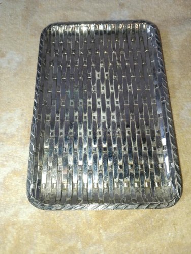 petit plat ancien en metal argenté style tressé en bon etat
