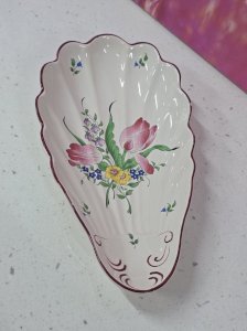 small dish shell ceramic KG Lunéville lamp motif