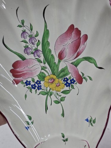 petit plat ravier coquillage faïence KG lunéville motif réverbère