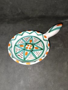 petit poelon style vintage vallauris signé Faizio en bon etat