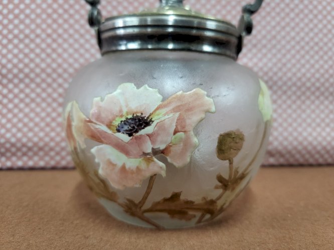 PETIT POT DE VICTOR SAGLIER EN VERRE EMAILLE