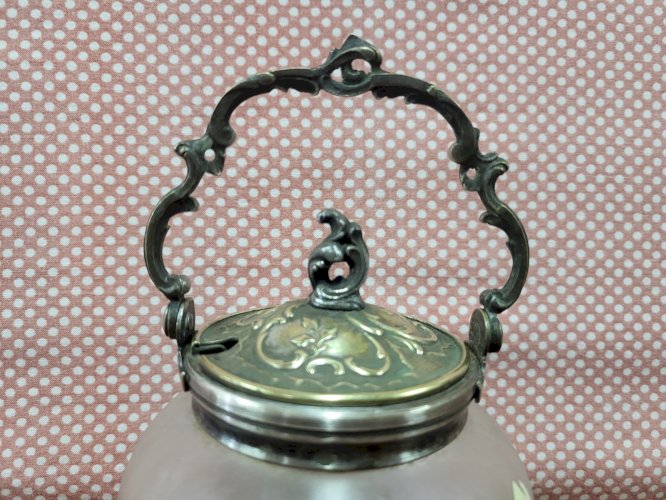 PETIT POT DE VICTOR SAGLIER EN VERRE EMAILLE