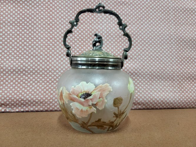 PETIT POT DE VICTOR SAGLIER EN VERRE EMAILLE
