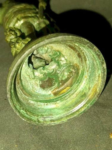 petit sculpture en regule? couleur bronze representant jules cesar en bon etat