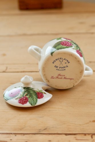 Petit sucrier vintage porcelaine de Paris – Décor fruits rouges
