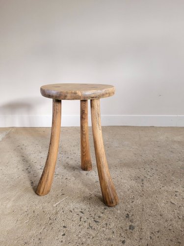 Petit tabouret brutaliste