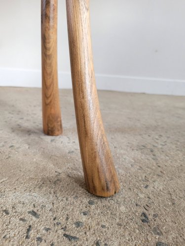 Petit tabouret brutaliste