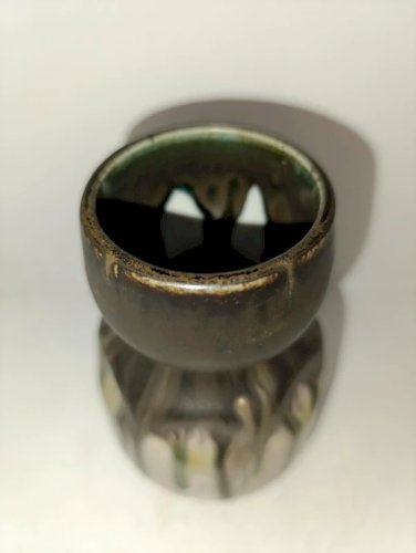 petit vase ancien à coulure signé Gilbert metenier en bon etat