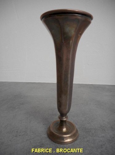 PETIT VASE EN ARGENT MASSIF N° 2