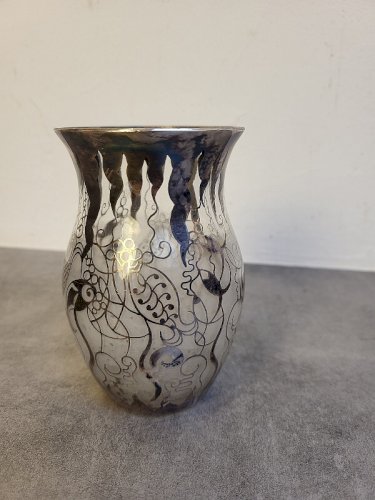 PETIT VASE EN VERRE ARGENTE SAINT GRAAL