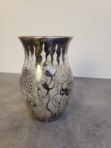 PETIT VASE EN VERRE ARGENTE SAINT GRAAL