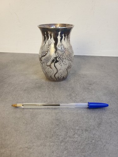 PETIT VASE EN VERRE ARGENTE SAINT GRAAL