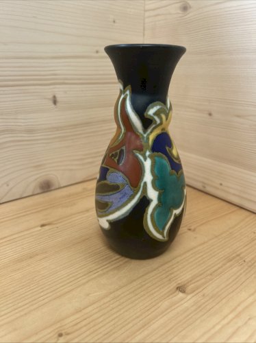 Petit vase Gouda Holland – modèle décoratif signé