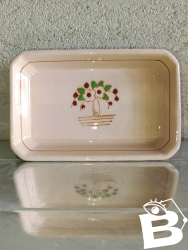 petit vide poche à decor floral signé longwy en bon etat