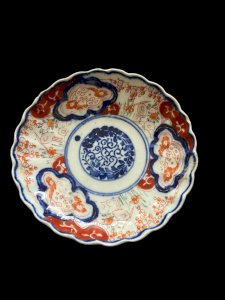 Small Imari plate Japan 19th century vintage porcelain tableware decor