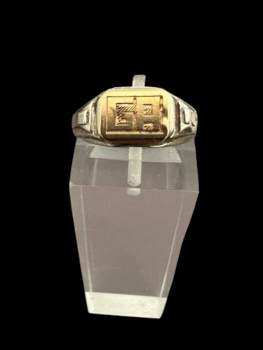 Petite Bague chevalière Art Deco (1925) Initials « GA » argent et or vintage