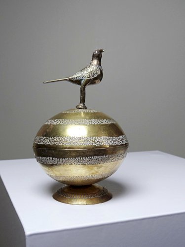 Petite boite globe Africaine vintage laiton/bronze doré Bénin Dahomey
