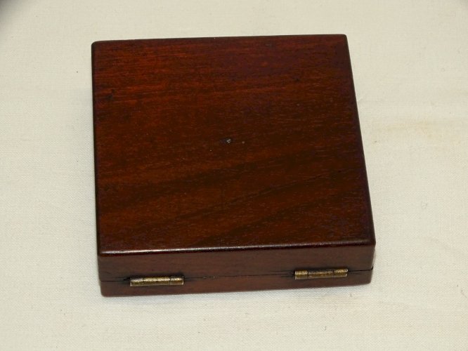 -PETITE BOUSSOLE de POCHE de MARINE BOIS OBJET DE VITRINE COLLECTION   D