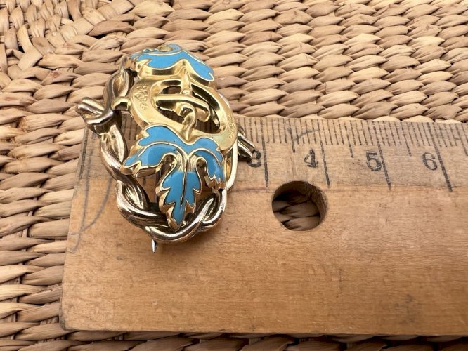 Petite Broche Napoléon Ill plaqué or Émaillé Vintage, ancien Collection Unisex