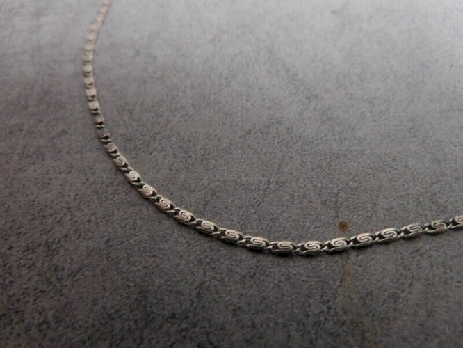 PETITE CHAINE EN ARGENT DE 54 CM DE LONG ET 3.7 GRAMMES