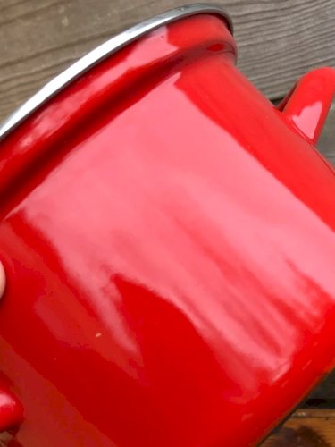 Petite cocotte rouge émaillée