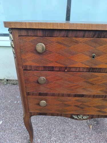 Petite Commode De Style Louis XVI En Marqueterie Vers 1930/1950
