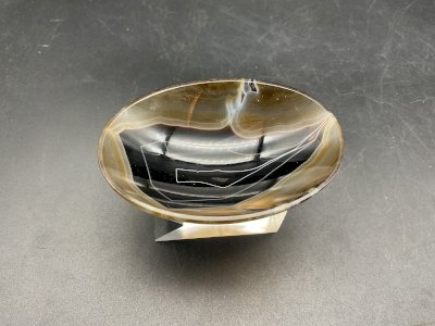 small carved agate cup oval shape China 19th century