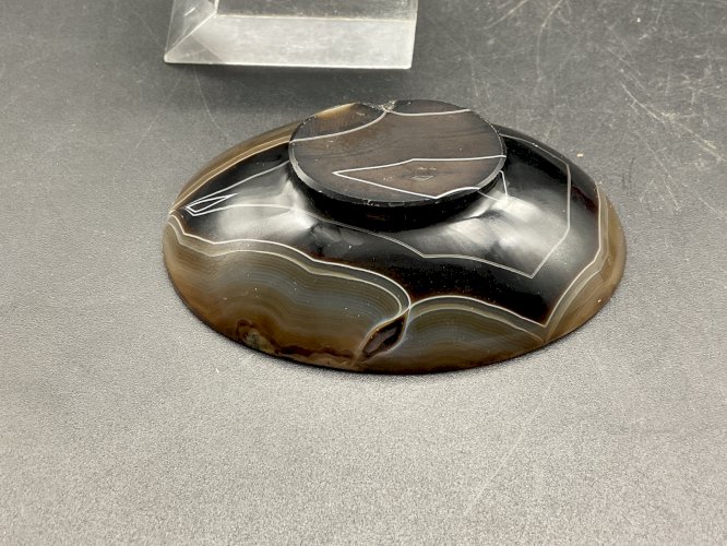 petite coupe en agate sculptée forme ovale Chine XIXEME