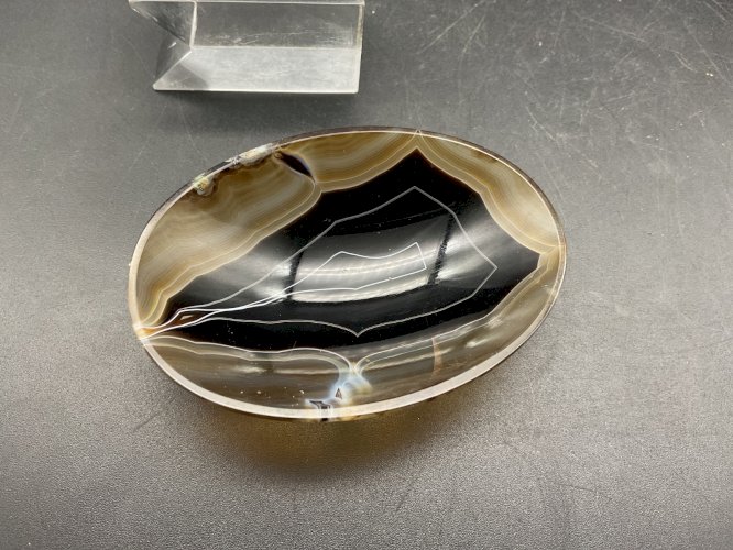 petite coupe en agate sculptée forme ovale Chine XIXEME