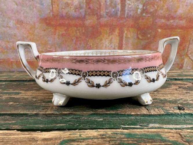 Petite coupe en porcelaine Rovescalli & Cie – Italie fin XIXe
