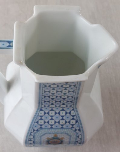Petite cruche / pichet à lait, Galapagos, Bernardaud, en porcelaine de Limoges ^
