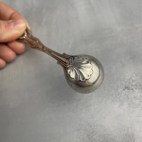 Petite cuillère XIXe argent anglais poinçon lion passant Robert Garrard II