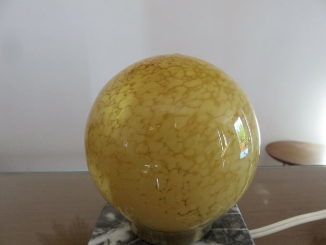 PETITE LAMPE SOCLE EN MARBRE ET VERRE DE CLICHY JAUNE ANNEES 30 40 VINTAGE