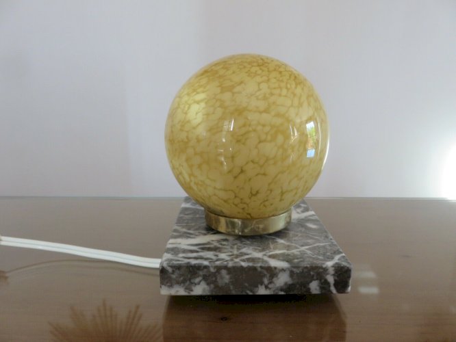 PETITE LAMPE SOCLE EN MARBRE ET VERRE DE CLICHY JAUNE ANNEES 30 40 VINTAGE