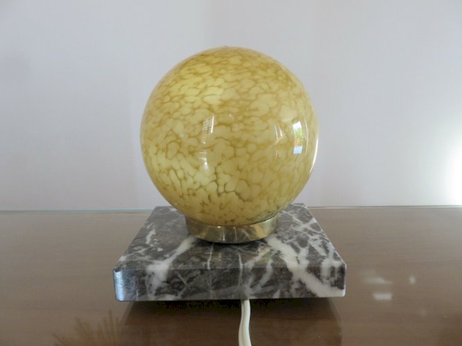 PETITE LAMPE SOCLE EN MARBRE ET VERRE DE CLICHY JAUNE ANNEES 30 40 VINTAGE